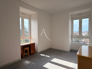  Appartement � louer 2 pi�ces 62 m�