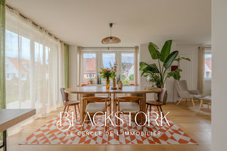  Maison � vendre 9 pi�ces 250 m�