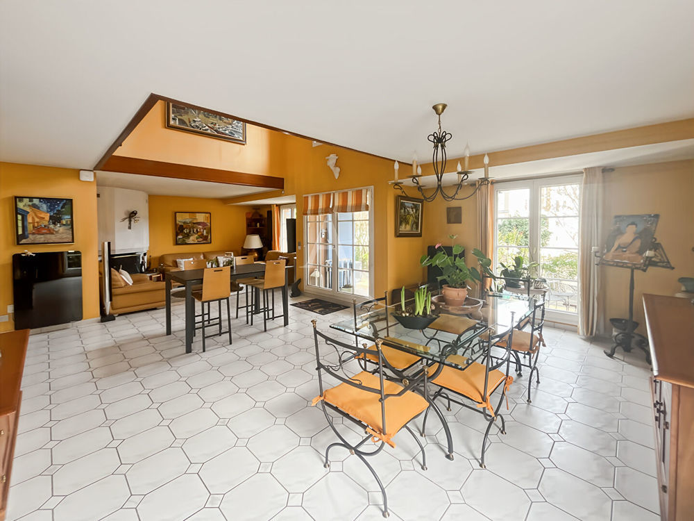 � vendre  Maison Cergy (95000)