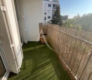  Appartement � louer 4 pi�ces 82 m� Nantes