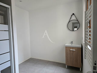  Appartement � louer 2 pi�ces 53 m�