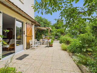  Maison � vendre 10 pi�ces 265 m�