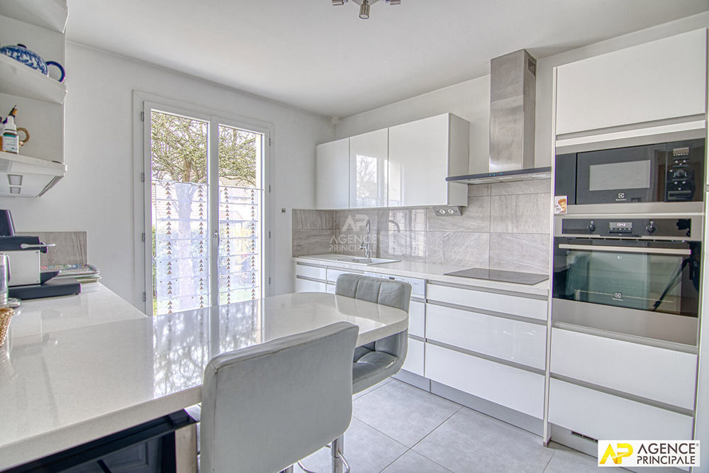 � vendre  Maison Saint-Germain-en-Laye (78100)