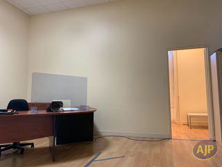  Immeuble � vendre 14 pi�ces 430 m�