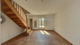  Immeuble � vendre 83 m�