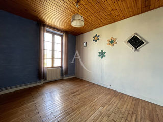  Maison � vendre 6 pi�ces 204 m�