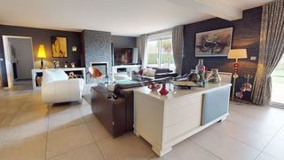  Maison � vendre 7 pi�ces 245 m�