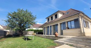  Maison � vendre 10 pi�ces 210 m�