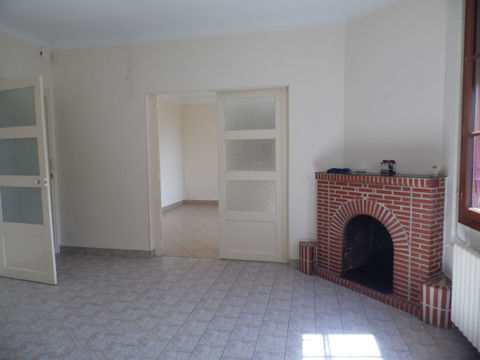   A LOUER AU COEUR DU LAYON A 10 MIN DE BRISSAC MAISON T7 A FAYE D'ANJOU Maison - 6 pi�ce(s) - 154 m�