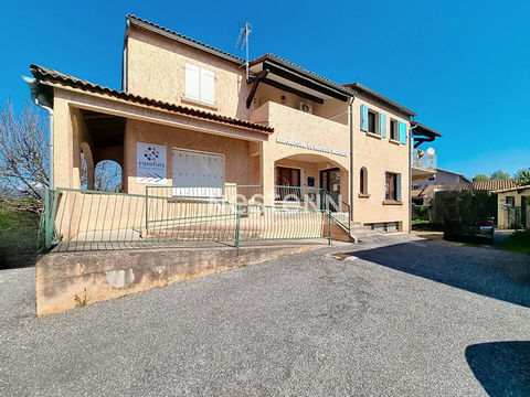 A Vendre local commercial &agrave; Laragne-Mont&eacute;glin 410500 05300 Laragne monteglin