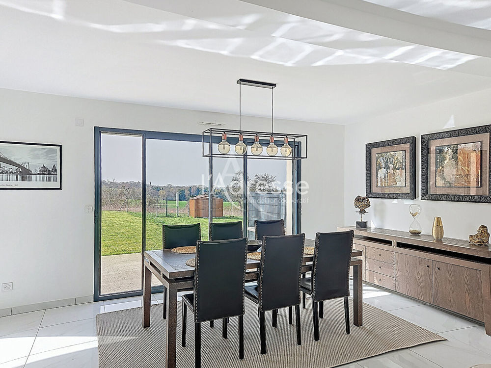 � vendre  Maison Bailly-Romainvilliers (77700)