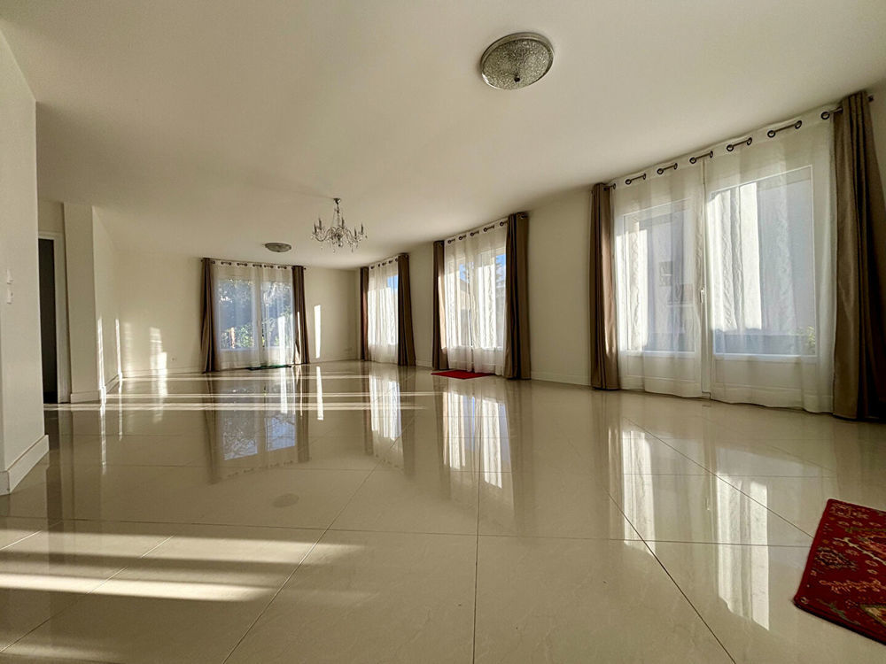 � vendre  Maison Messery (74140)