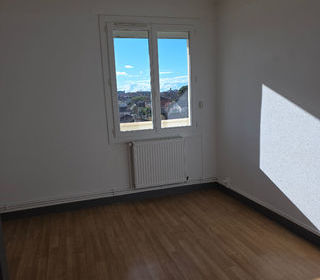  Appartement � louer 4 pi�ces 74 m�