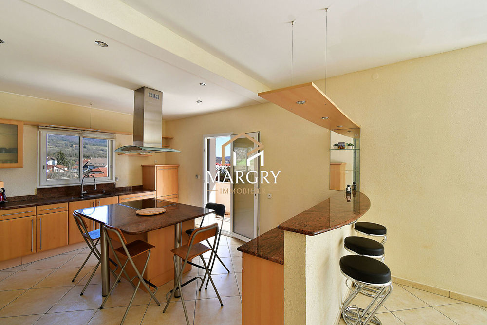 � vendre  Maison Gex (01170)