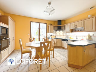  Maison � vendre 8 pi�ces 196 m�