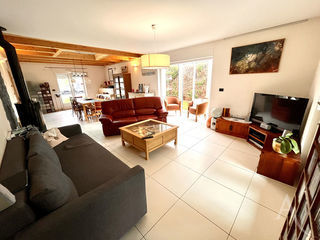  Maison � vendre 9 pi�ces 270 m�