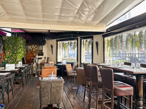 Restaurant ( licence IV) 705600 06600 Antibes