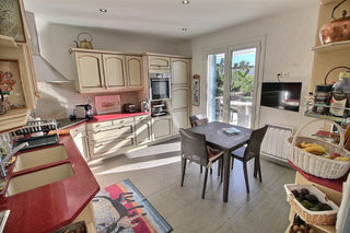  Maison � vendre 8 pi�ces 270 m�