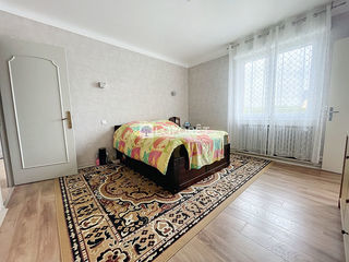  Maison � vendre 9 pi�ces 210 m�