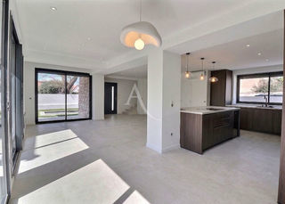  Maison � vendre 4 pi�ces 140 m�