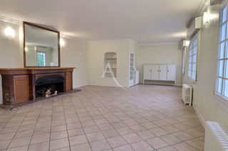  Maison � vendre 9 pi�ces 298 m�