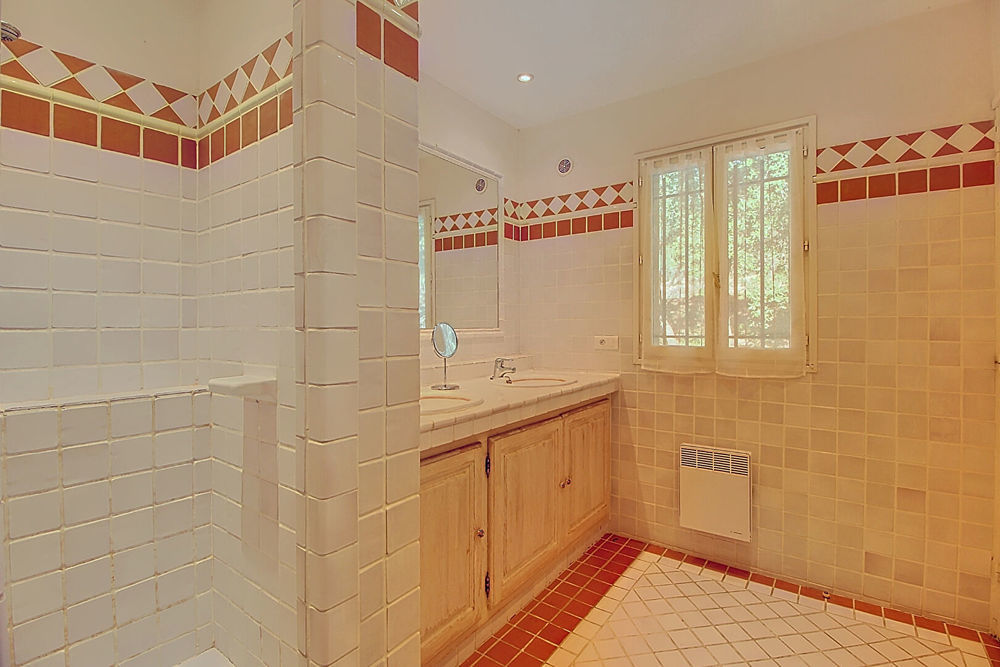 � vendre  Maison Cotignac (83570)