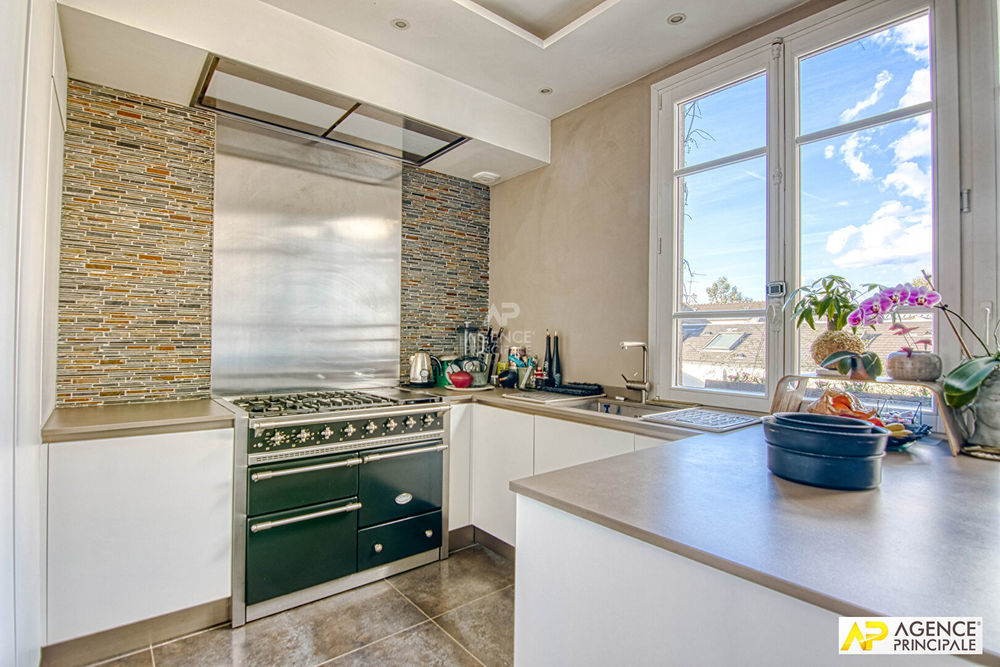 � vendre  Appartement Versailles (78000)