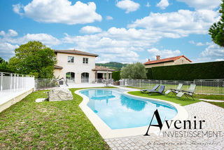  Maison � vendre 5 pi�ces 175 m�