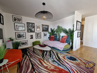  Appartement � vendre 5 pi�ces 130 m�