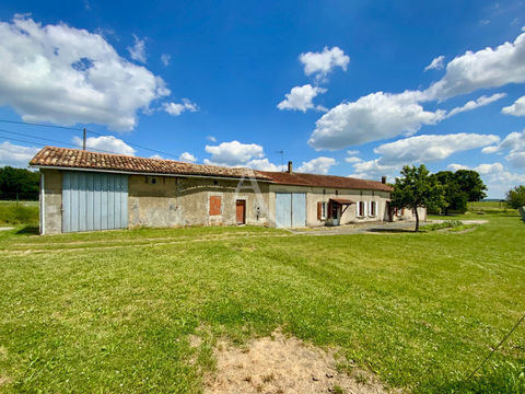   Maison Charentaise � r�nover dans un cadre champ�tre � 10 min de Jonzac Maison - 4 pi�ce(s) - 100 m�