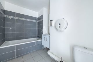  Appartement � vendre 4 pi�ces 69 m�