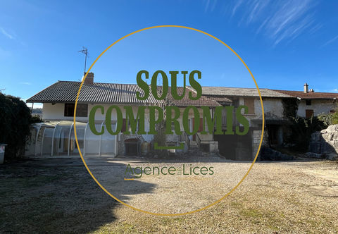   ROMANECHE maison de village de 246 m� Maison - 9 pi�ce(s) - 246 m�