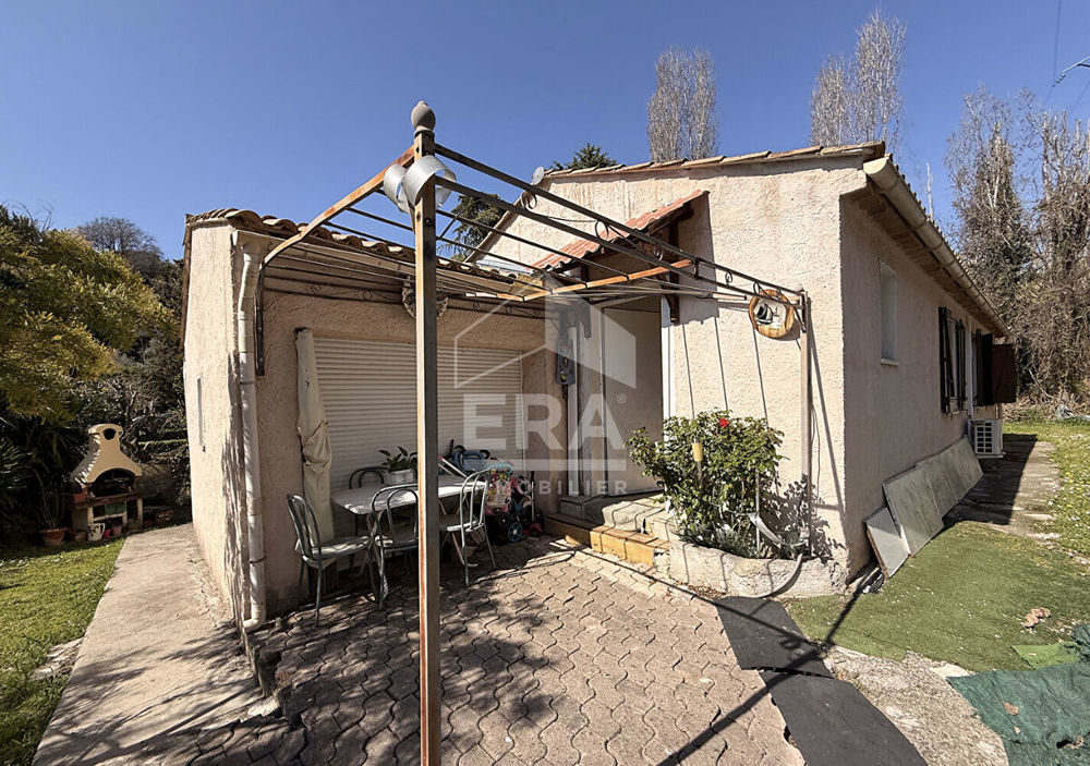 � vendre  Maison Cagnes-sur-Mer (06800)