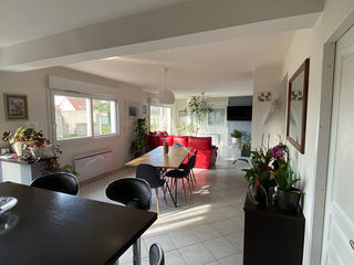  Maison � vendre 9 pi�ces 219 m�