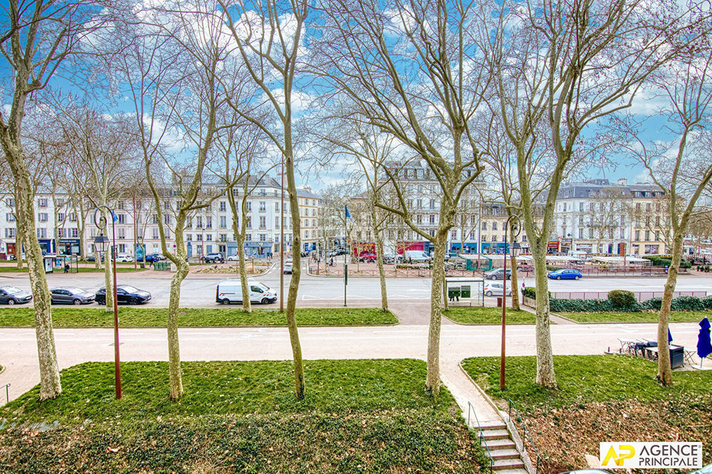 � vendre  Appartement Versailles (78000)