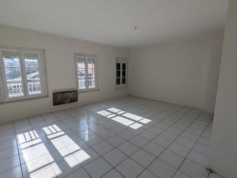   Appartement Castelsarrasin 3 pi�ces 71.23 m� Appartement - 3 pi�ce(s) - 71 m�