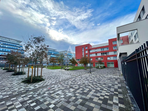 À VENDRE - LOCAUX COMMERCIAUX - 123 M2 - LILLE 306566 59000 Lille