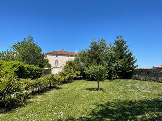  Immeuble � vendre 12 pi�ces 293 m�