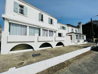  Immeuble � vendre 13 pi�ces 580 m�