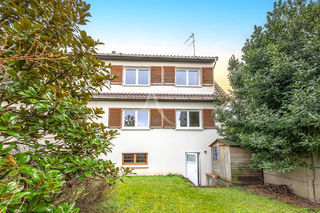  Maison � vendre 7 pi�ces 150 m�