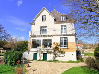  Villa � vendre 9 pi�ces 263 m�