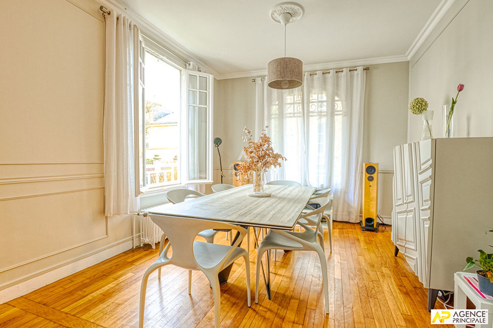 � vendre  Maison Versailles (78000)