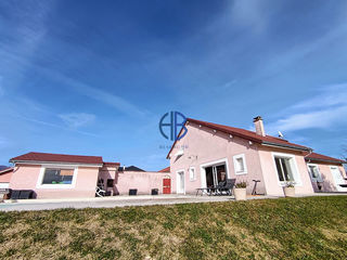  Maison � vendre 9 pi�ces 200 m�