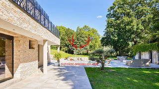  Maison � vendre 10 pi�ces 365 m�