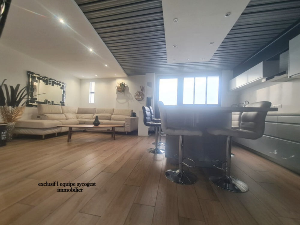 � vendre  Maison Les Lilas (93260)