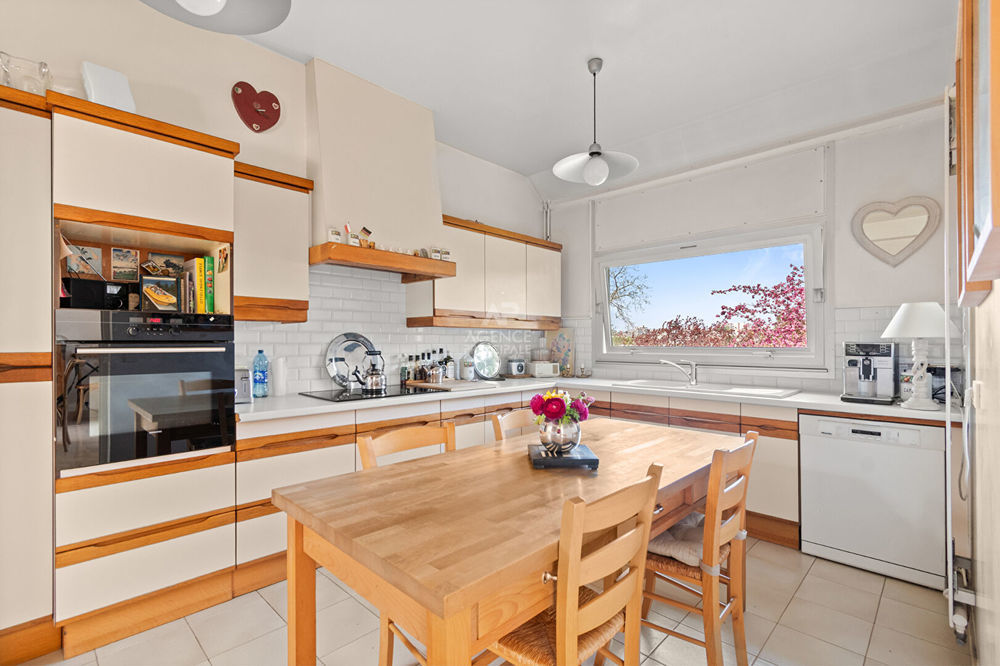 � vendre  Maison Saint-Germain-en-Laye (78100)