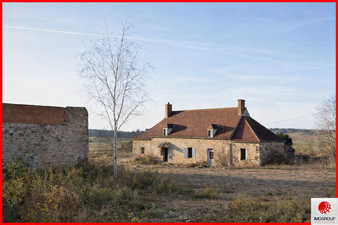   sur l'axe Lapalisse / Varennes-sur-Allier, ANCIEN CORPS DE FERME : Maison - 5 pi�ce(s) - 143 m�