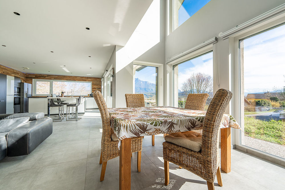 � vendre  Maison Le Bourget-du-Lac (73370)