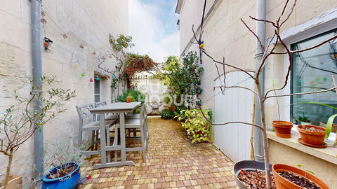   MAISON DE VILLE COEUR DE BOURG Maison - 8 pi�ce(s) - 225 m�