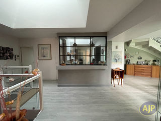  Appartement � vendre 4 pi�ces 128 m�